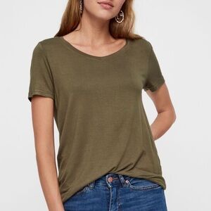 Caslon army green short sleeve tee XL